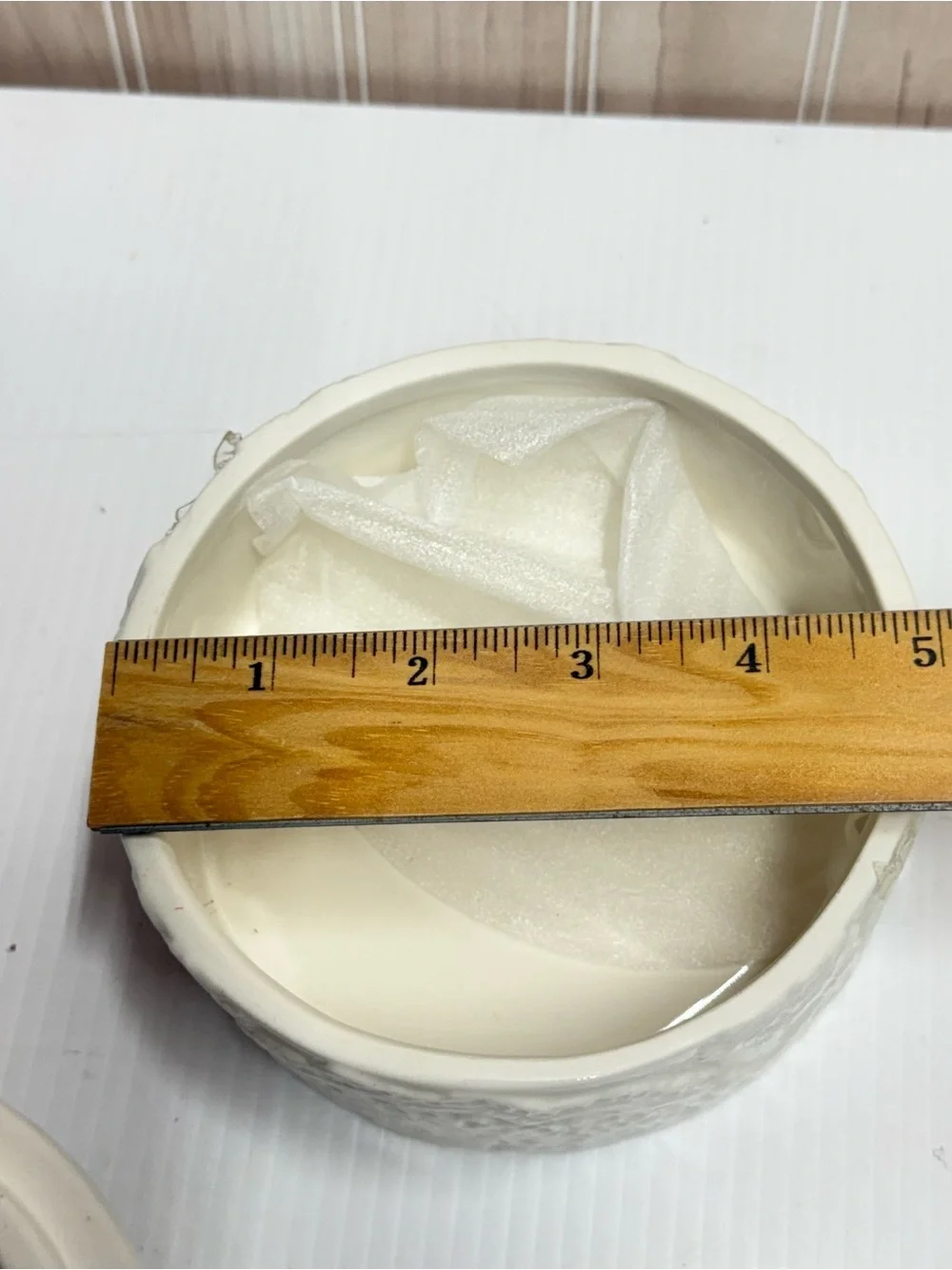 N/A delicate ceramic